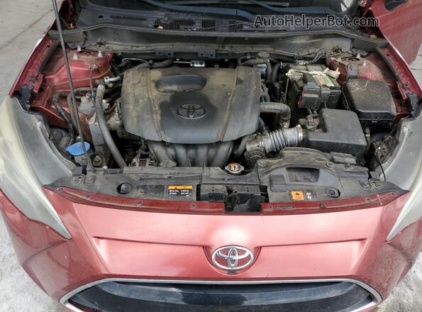 3MYDLBYV0JY301090 2018 TOYOTA YARIS Red 