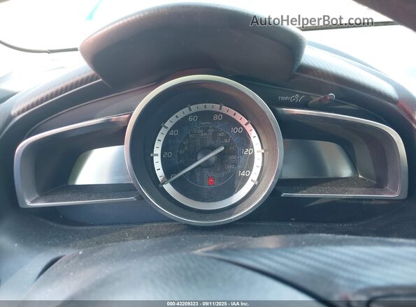 3MYDLBYV0JY323963 2018 TOYOTA YARIS IA Silver Vista interior de 360 grados