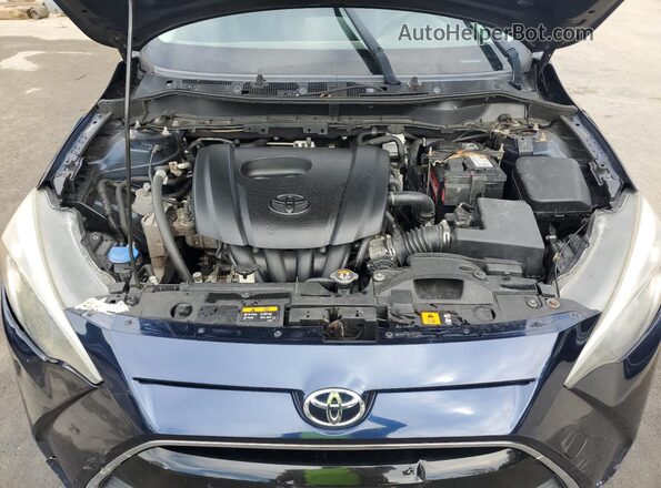 3MYDLBYV0JY327432 2018 TOYOTA YARIS Blue 
