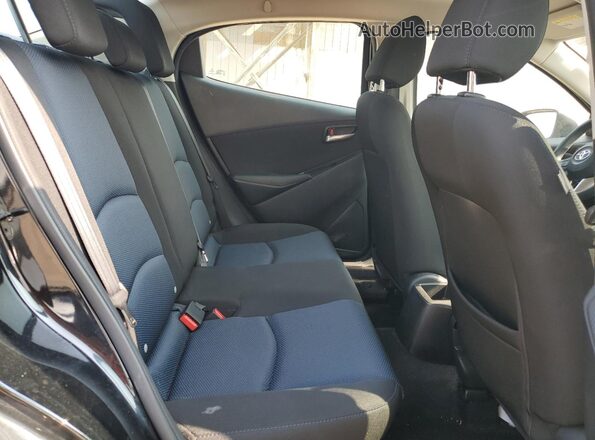 3MYDLBYV1JY327150 2018 TOYOTA YARIS Black 