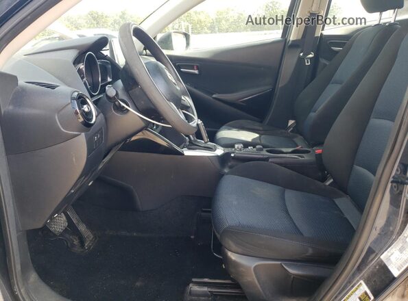 3MYDLBYV3JY316134 2018 TOYOTA YARIS Синий 