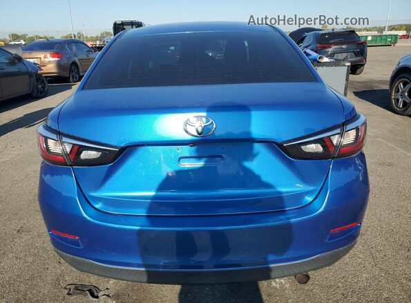 3MYDLBYV4JY317714 2018 TOYOTA YARIS Blue 