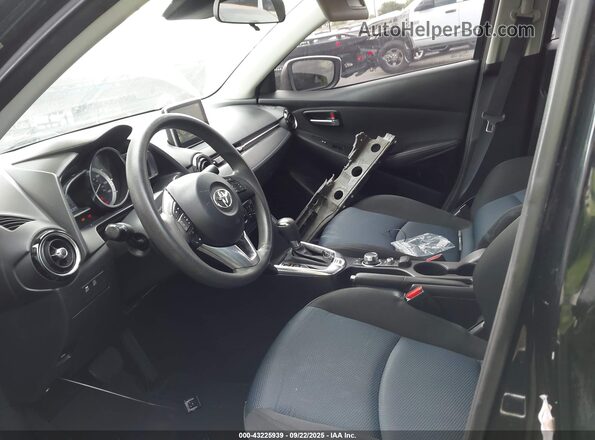 3MYDLBYV5JY315860 2018 TOYOTA YARIS IA Black Vista interior delantera