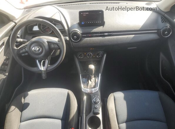 3MYDLBYV5LY702301 2020 TOYOTA YARIS Red 