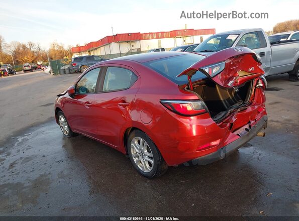 3MYDLBYV7HY165146 2017 TOYOTA YARIS IA Red Հետևի ձախ