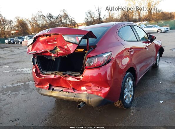 3MYDLBYV7HY165146 2017 TOYOTA YARIS IA Red 
