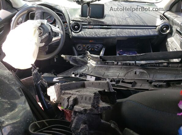 3MYDLBYV7JY329436 2018 TOYOTA YARIS Черный 