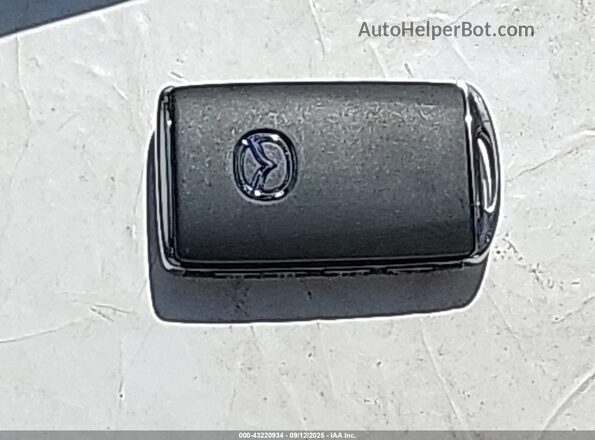 3MZBPACL8LM119414 2020 MAZDA 3 Black Vista del salpicadero
