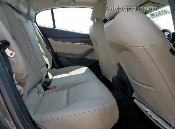 3MZBPACM1SM450195 2025 MAZDA 3 Gray Widok tylnych siedzeń