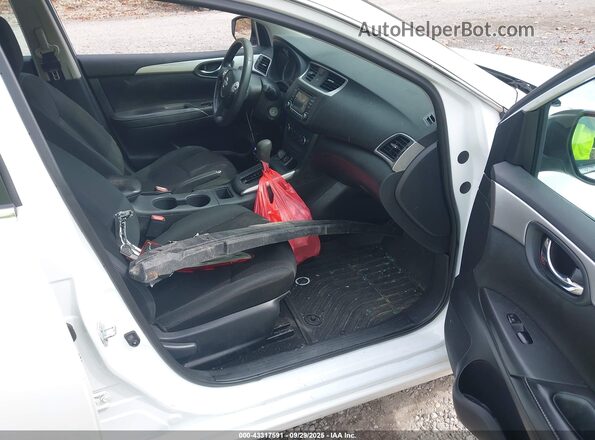 3N1AB7AP1JY248125 2018 NISSAN SENTRA White Vista interior delantera