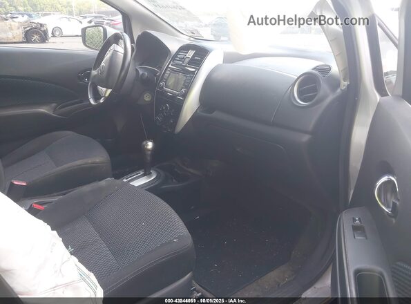 3N1CE2CP2HL362903 2017 NISSAN VERSA NOTE Silver Vista interior delantera