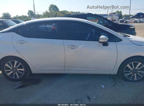 3N1CN8EV0LL800647 2020 NISSAN VERSA White Rear interior view