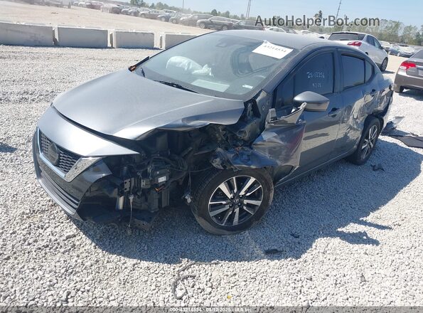 3N1CN8EV2LL860185 2020 NISSAN VERSA Gray Առջևի ձախ երեք քառորդ տեսարան