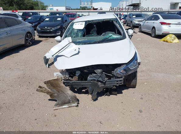 3N1CN8EV3NL840174 2022 NISSAN VERSA White Widok wnętrza z tyłu