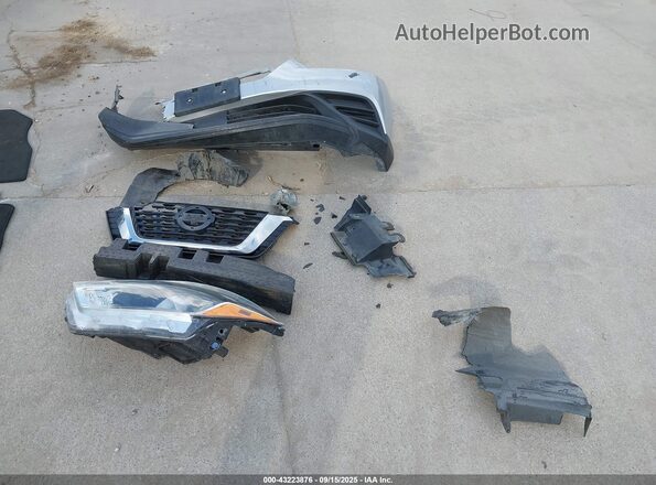 3N1CP5BV1LL506980 2020 NISSAN KICKS Серебряный Вид щитка приборов