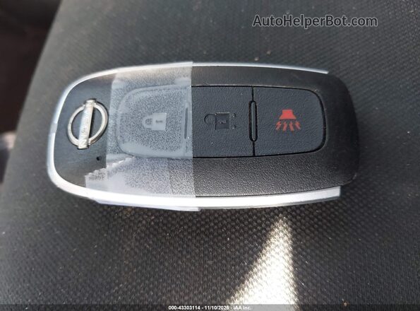 3N1CP5BV8RL549561 2024 NISSAN KICKS Gray Dashboard view