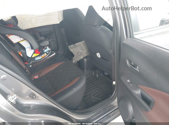3N1CP5CU2JL528960 2018 NISSAN KICKS Серый Вид наклейки с VIN-кодом