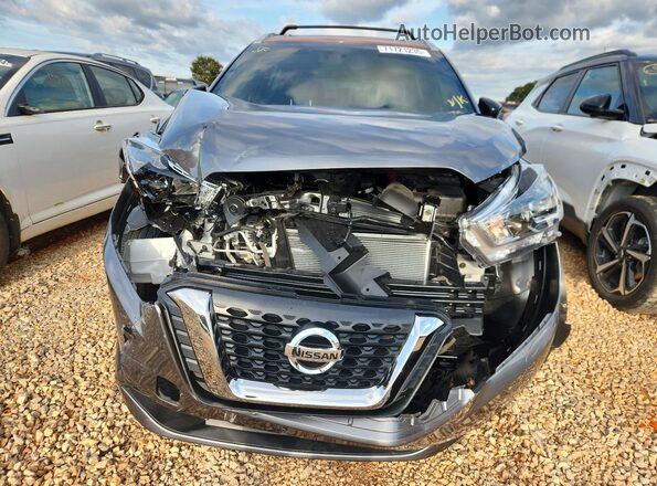 3N1CP5CU4JL500965 2018 NISSAN KICKS Gray 