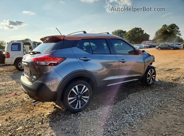 3N1CP5CU4JL500965 2018 NISSAN KICKS Gray 