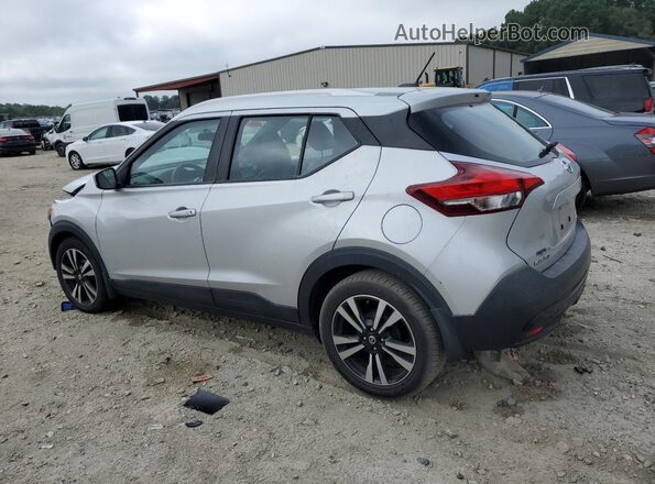 3N1CP5CU4JL534162 2018 NISSAN KICKS Silver 