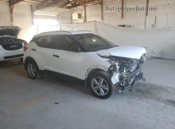 3N1CP5CU4JL543265 2018 NISSAN KICKS White 