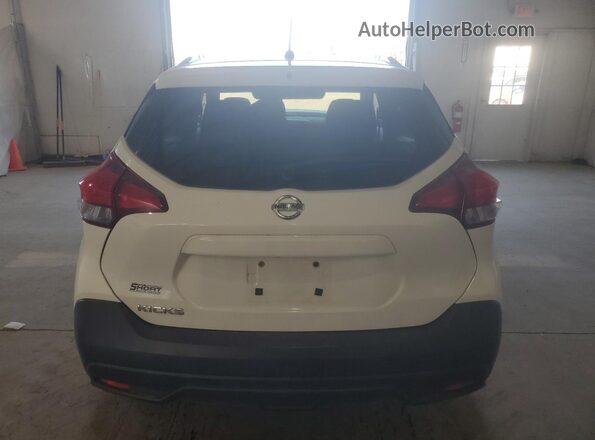 3N1CP5CU4JL543265 2018 NISSAN KICKS White 
