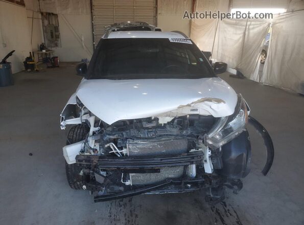 3N1CP5CU4JL543265 2018 NISSAN KICKS White 
