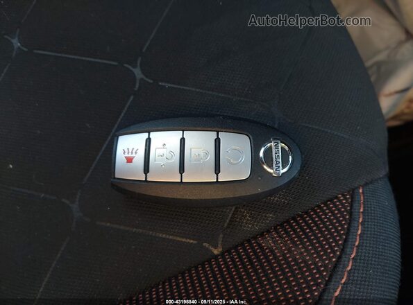 3N1CP5CU5KL496085 2019 NISSAN KICKS Blue Առջևի վահանակի տեսք