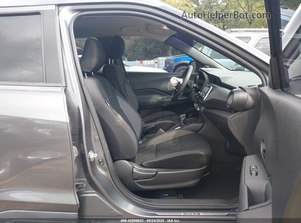 3N1CP5CU5KL546922 2019 NISSAN KICKS Gray წინა სალონის ხედი