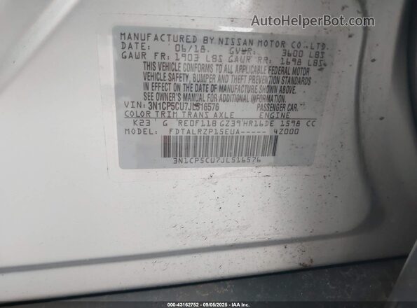3N1CP5CU7JL516576 2018 NISSAN KICKS Серебряный 