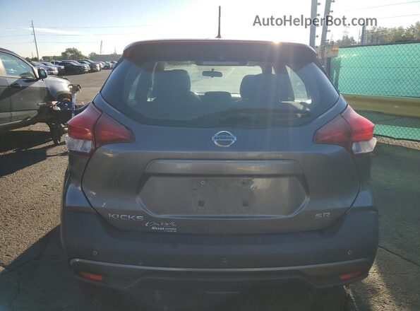 3N1CP5CU7JL546029 2018 NISSAN KICKS Gray 