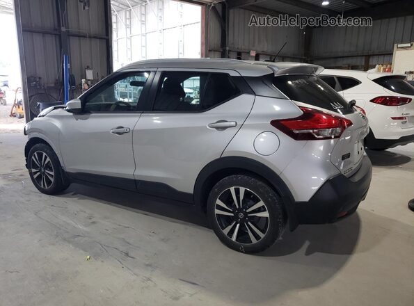3N1CP5CU9JL526817 2018 NISSAN KICKS Silver 
