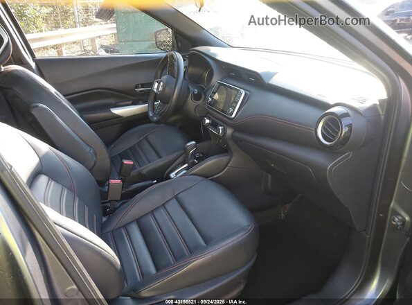 3N1CP5CU9KL540301 2019 NISSAN KICKS Серый Вид салона спереди