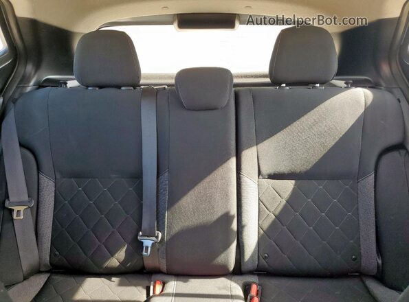 3N1CP5CV0LL484579 2020 NISSAN KICKS Silver Rear seats view