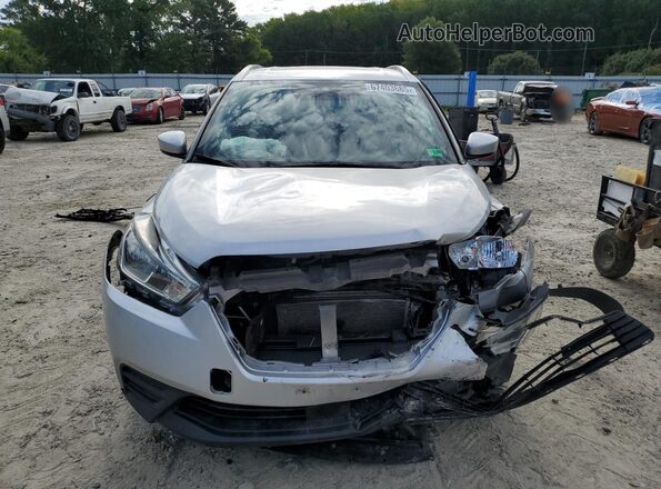 3N1CP5CV1LL526743 2020 NISSAN KICKS Silver Front view