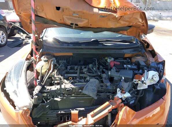 3N1CP5CV5LL572706 2020 NISSAN KICKS Orange Rear view
