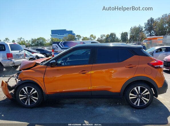 3N1CP5CV5LL572706 2020 NISSAN KICKS Orange 360 interior view