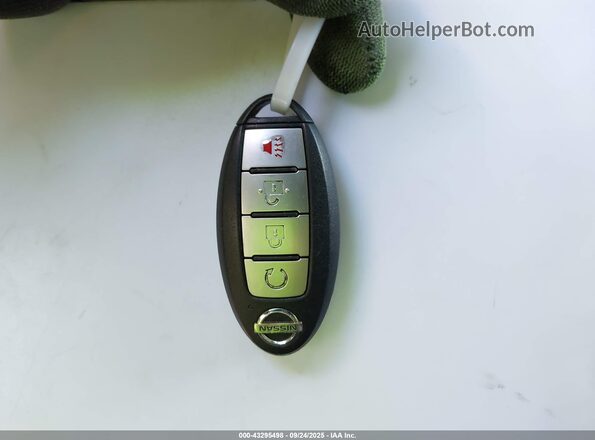 3N1CP5CV5LL572706 2020 NISSAN KICKS Orange Dashboard view