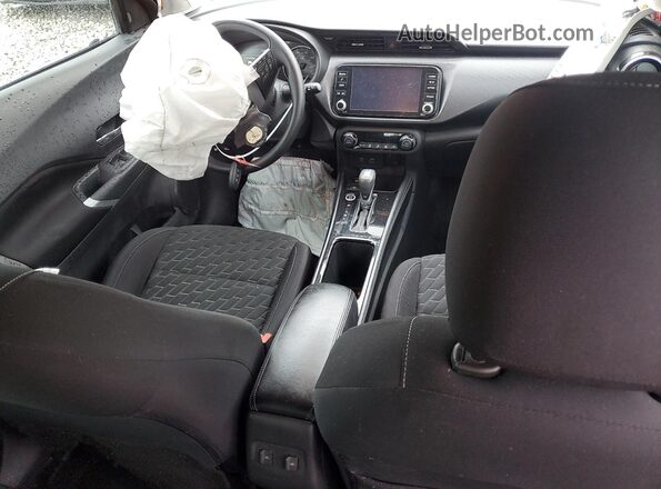 3N1CP5CV7ML469305 2021 NISSAN KICKS Red Вид панелі приладів