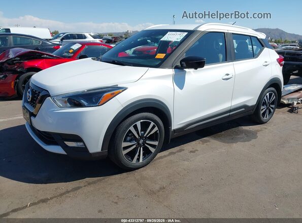 3N1CP5DV0LL511164 2020 NISSAN KICKS White Front left