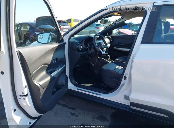 3N1CP5DV0LL511164 2020 NISSAN KICKS White Front interior view
