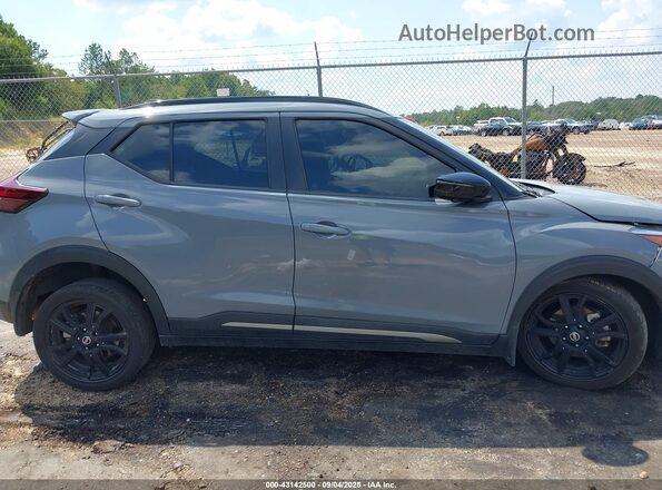 3N1CP5DV0ML563850 2021 NISSAN KICKS Gray Widok wnętrza z tyłu