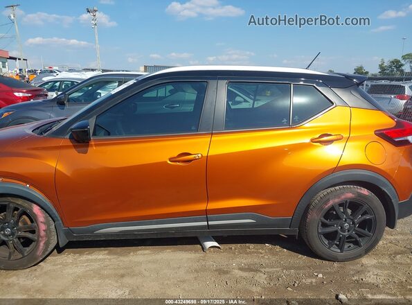 3N1CP5DV1LL574998 2020 NISSAN KICKS Orange Սալոնի 360 աստիճան տեսք