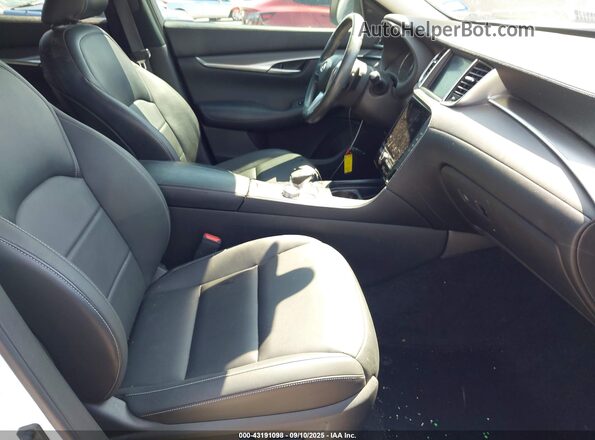 3PCAJ5AA3NF117358 2022 INFINITI QX50 White Front interior view