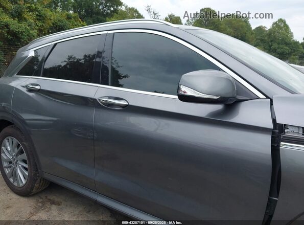3PCAJ5BA3RF110267 2024 INFINITI QX50 Gray Rear interior view