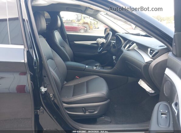 3PCAJ5BA7MF124035 2021 INFINITI QX50 Черный Вид салона спереди