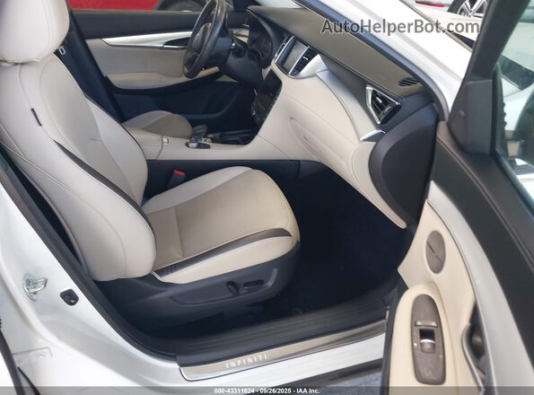 3PCAJ5CA5MF105529 2021 INFINITI QX50 White Widok wnętrza z przodu