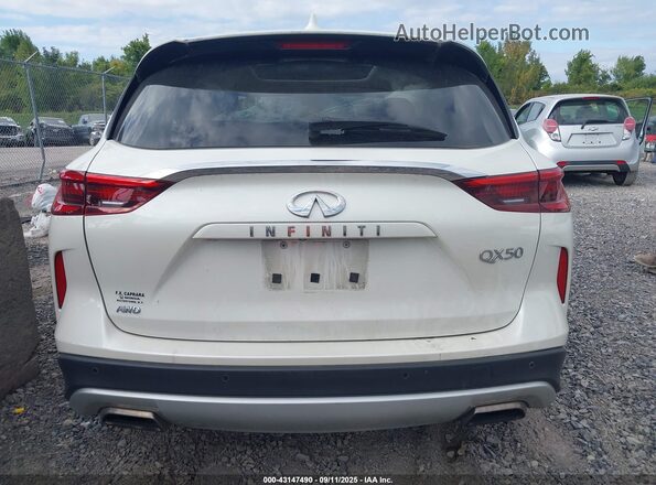 3PCAJ5M32LF101436 2020 INFINITI QX50 White 