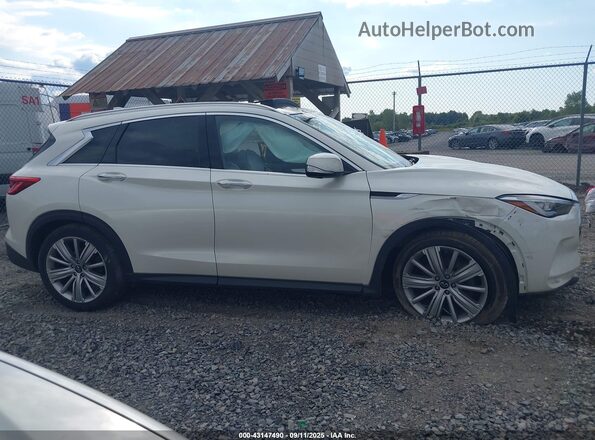 3PCAJ5M32LF101436 2020 INFINITI QX50 White Widok wnętrza 360 stopni