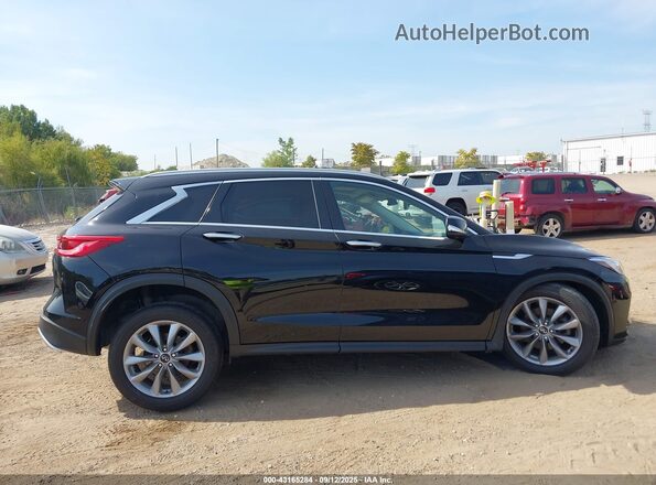 3PCAJ5M37LF107412 2020 INFINITI QX50 Black Вид задньої частини салону